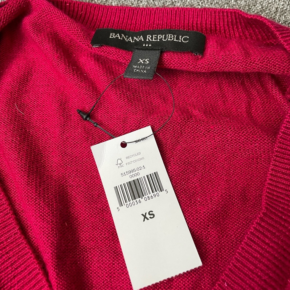 new banana republic v-neck